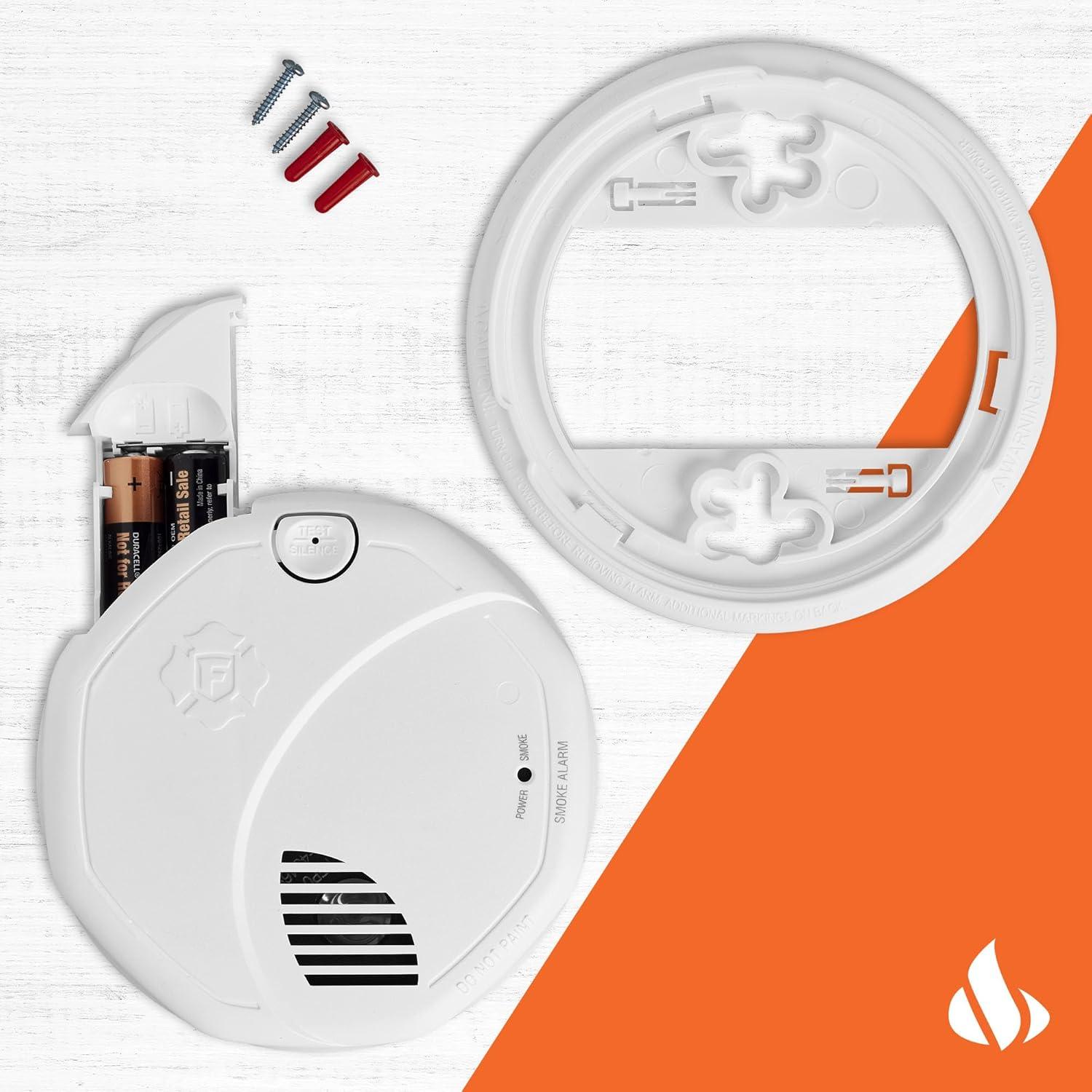 imageFIRST ALERT Hardwired Wireless Smoke Alarm with Photoelectric Sensor and Battery Backup SA521CN3ST  White1Pack