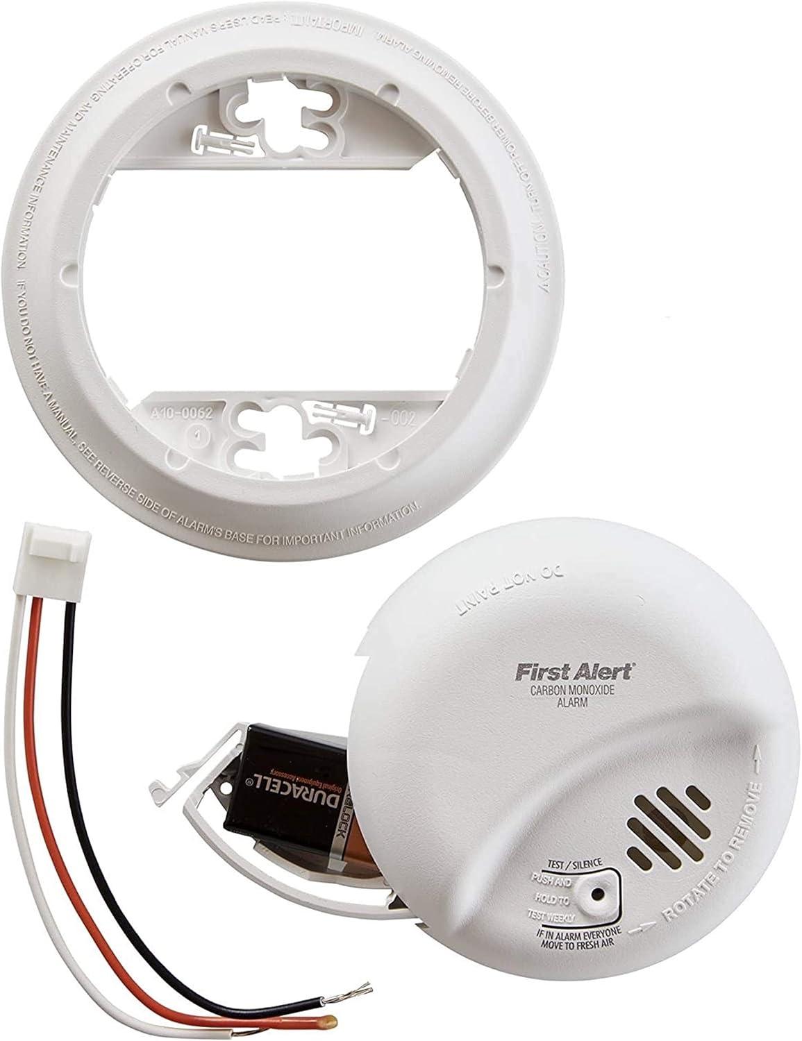 imageFirst Alert BRK Carbon Monoxide Detector Hardwired Alarm with Battery Backup CO5120BN WhiteWhite