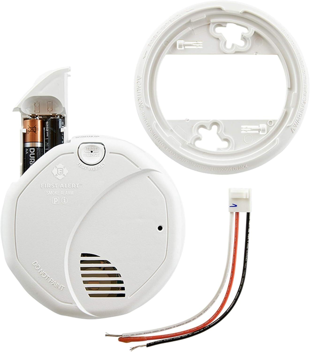imageFirst Alert Smoke Alarm 10Year Sealed Battery Dual Sensor Detector with Test ampamp Silence Button SM310 1PackStandard Detection
