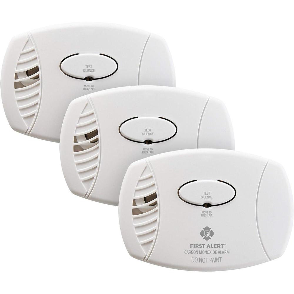 imageFirst Alert CO400 Carbon Monoxide CO Detector Battery Operated Alarm 1PackPack of 3