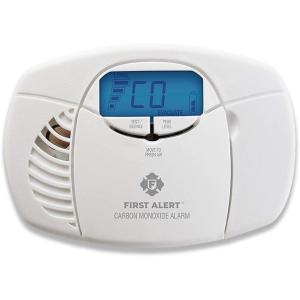 imageFirst Alert Carbon Monoxide Detector AlarmNo Outlet Required with Digital Display and Peak Memory Battery Operated CO410  White1 Pack