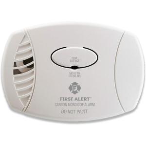 imageFirst Alert Carbon Monoxide Detector PlugIn Alarm with Test ampamp Silence Button CO600 White 1Pack1Pack